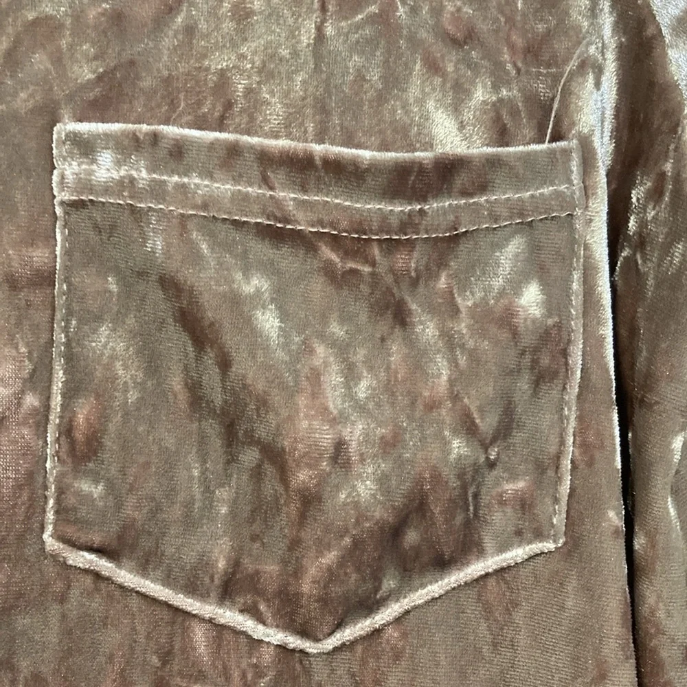 Spring + Mercer Velvet Tee - Picture 2 of 5